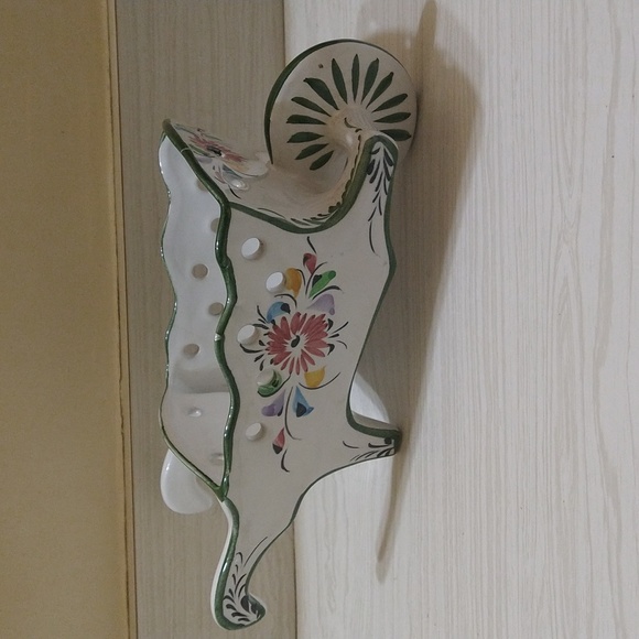 Vintage Spring Easter Porcelain Planter Hand Painted Floral Wheelbarrow Portugal - Picture 2 of 5